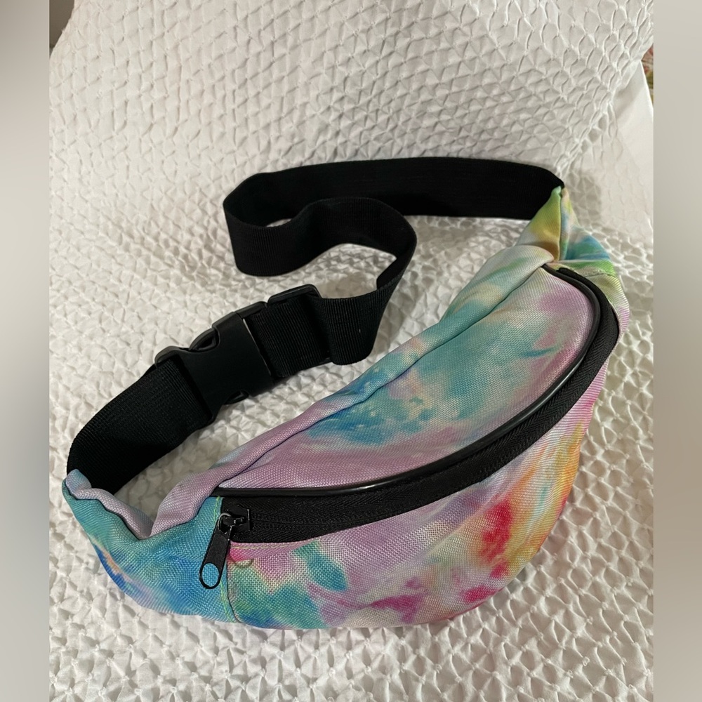 Bailey Apparel Tie Dye Take That Fanny Pack Adjustable Strong Strap, Lined